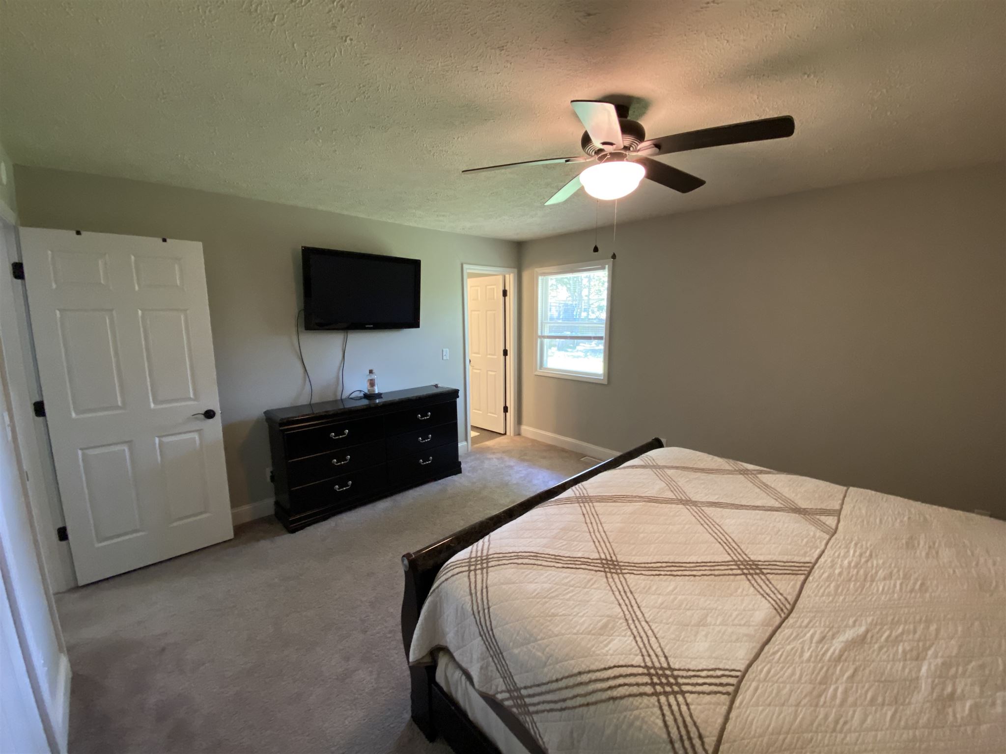 68 Axline Road Chatham, IL 62629 - Photo 30 of 41 Gallery Image 30