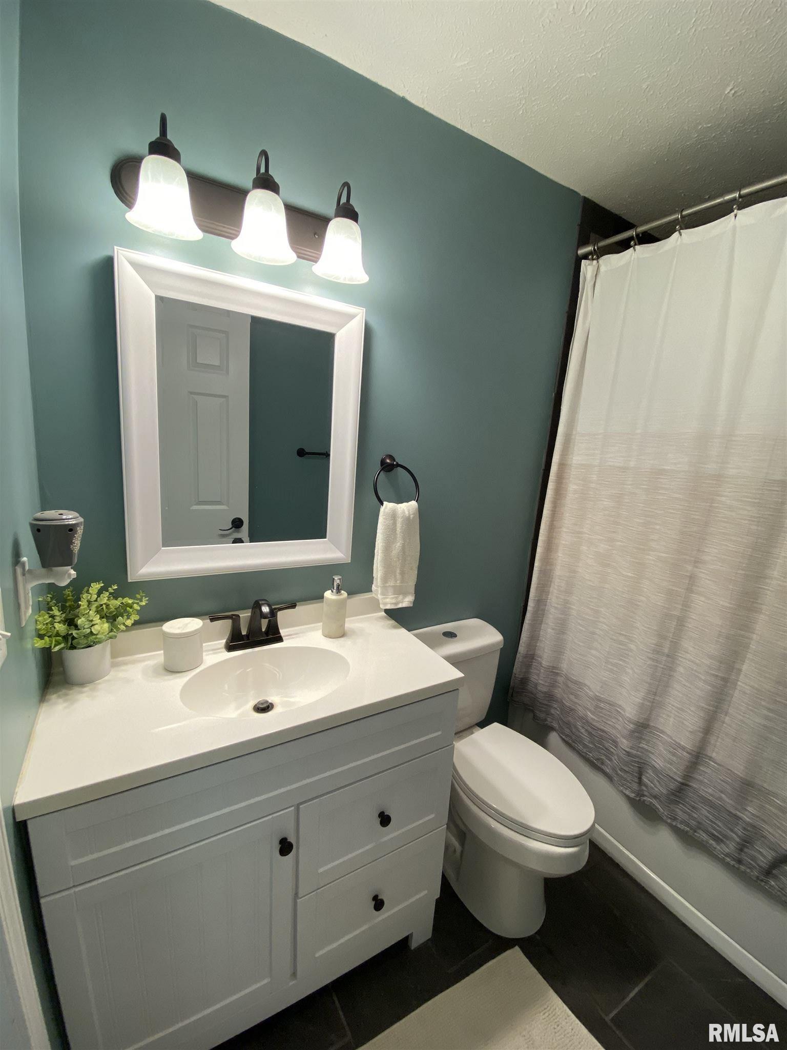 68 Axline Road Chatham, IL 62629 - Photo 32 of 41 Gallery Image 32