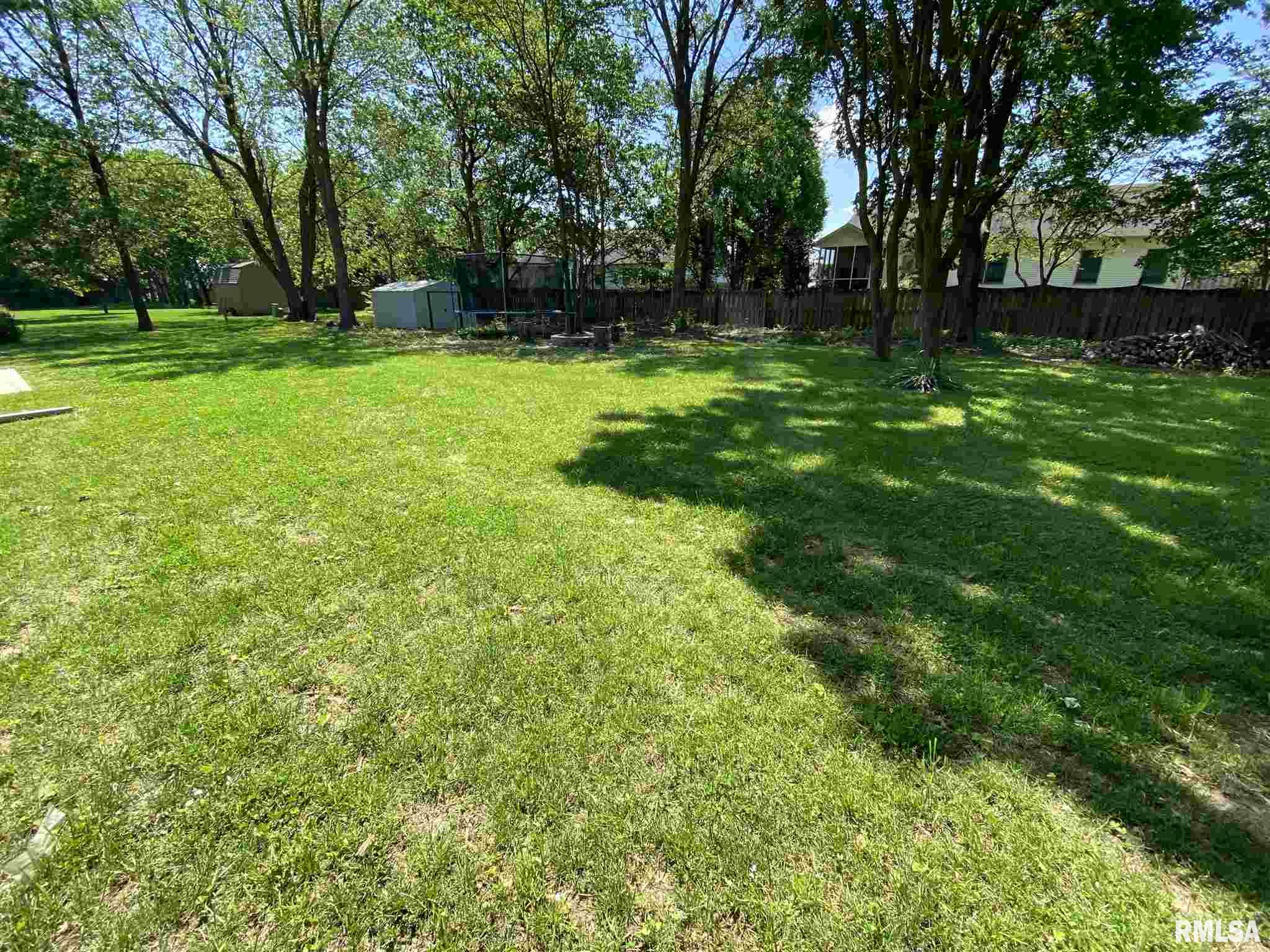 68 Axline Road Chatham, IL 62629 - Photo 40 of 41 Gallery Image 40