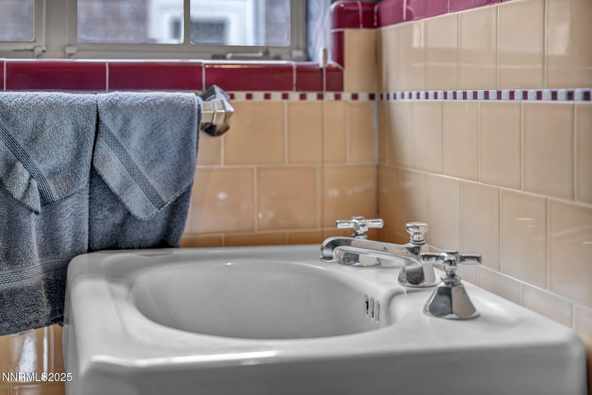 590 St Lawrence Avenue Reno, NV 89509 - Photo 26 of 75 93-web-or-mls-590-st-lawrence-ave