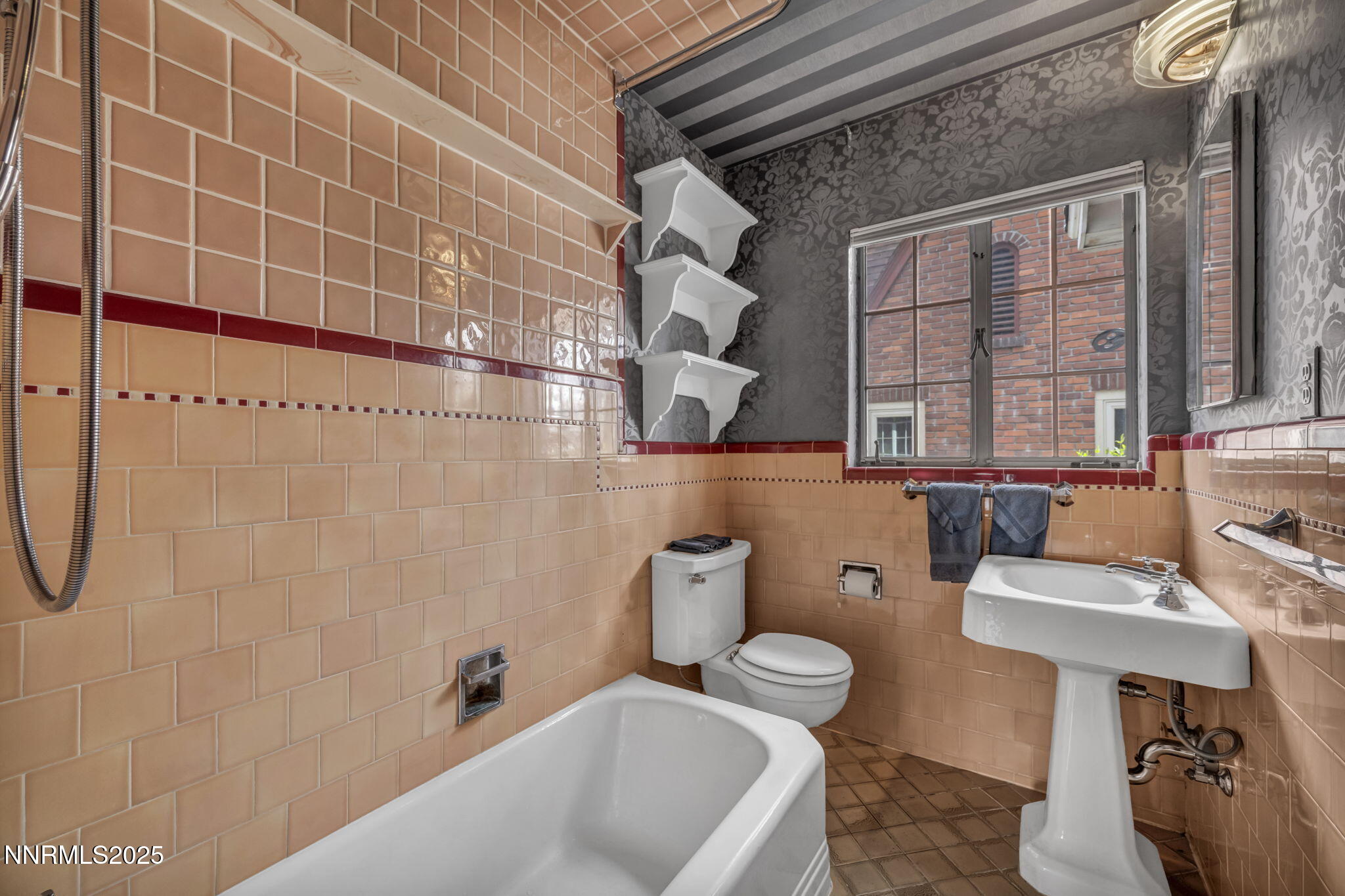 590 St Lawrence Avenue Reno, NV 89509 - Photo 29 of 75 54-web-or-mls-590-st-lawrence-ave