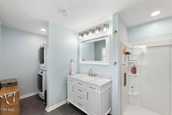 $424,500 | 19763 McCray Drive, Abingdon, VA 24211