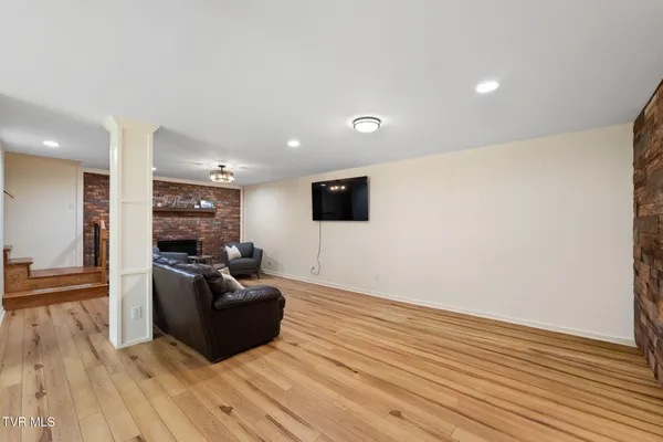 $424,500 | 19763 McCray Drive, Abingdon, VA 24211