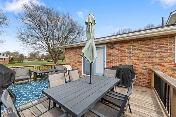 $424,500 | 19763 McCray Drive, Abingdon, VA 24211