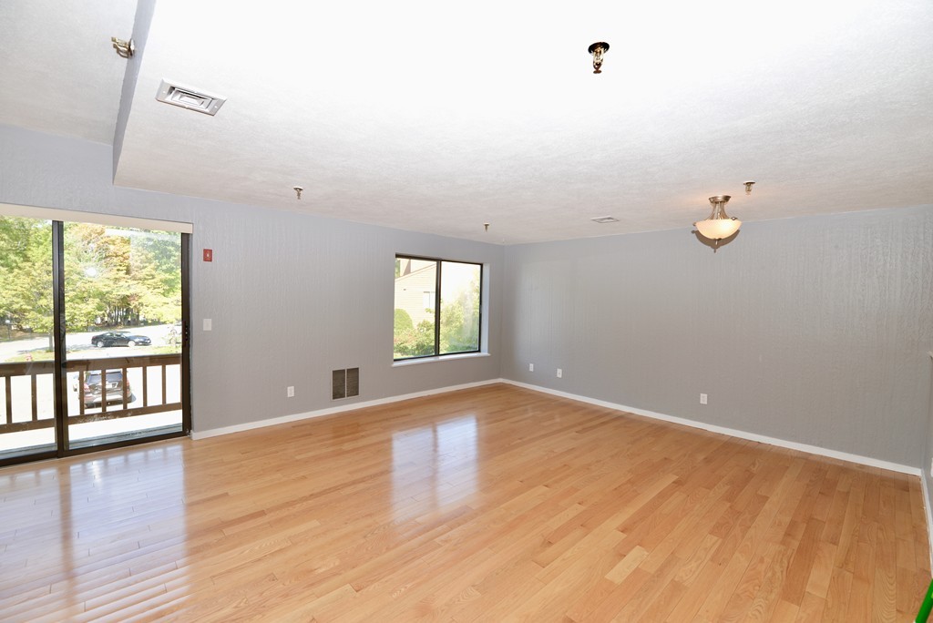 132 West Meadow Road, Unit 14 Haverhill, MA 01832 - Photo 3 of 21 Gallery Image 3