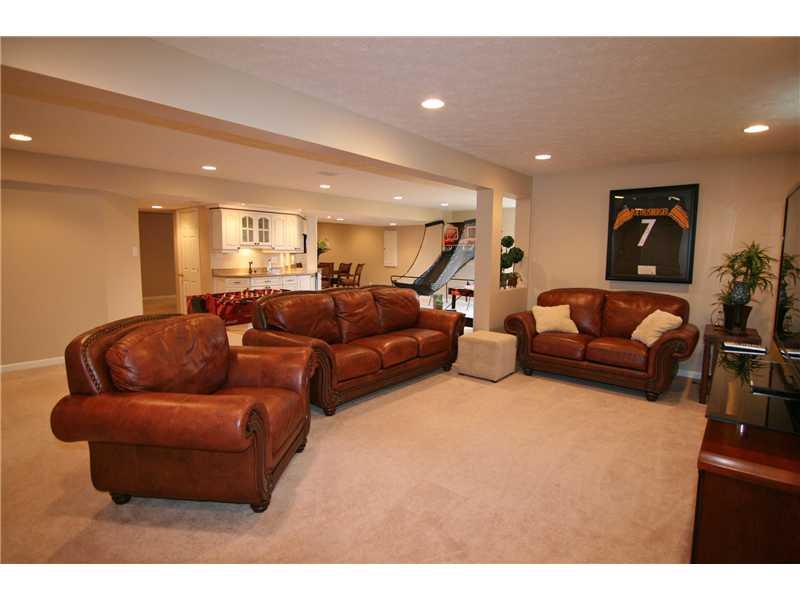 313 Buffalo Ridge Road Canonsburg, PA 15317 - Photo 24 of 25 Basement/Game Room.