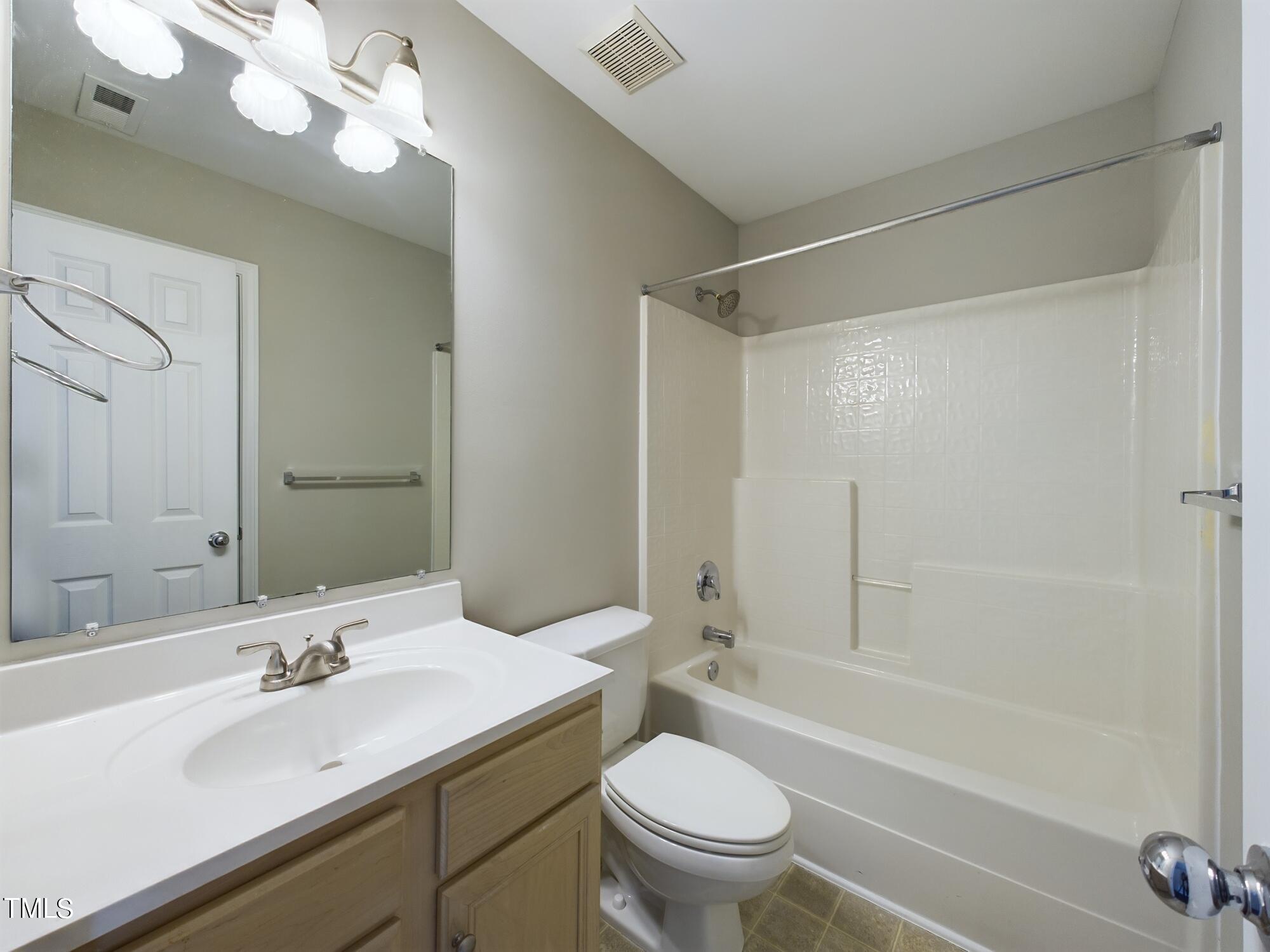 11124 Slider Drive Raleigh, NC 27614 - Photo 44 of 62 CAM01608G0-PR0046-STILL039