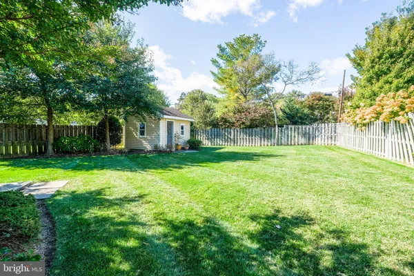 $7,000 | 236 North Cleveland Street, Arlington, VA 22201