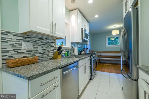 $7,000 | 236 North Cleveland Street, Arlington, VA 22201