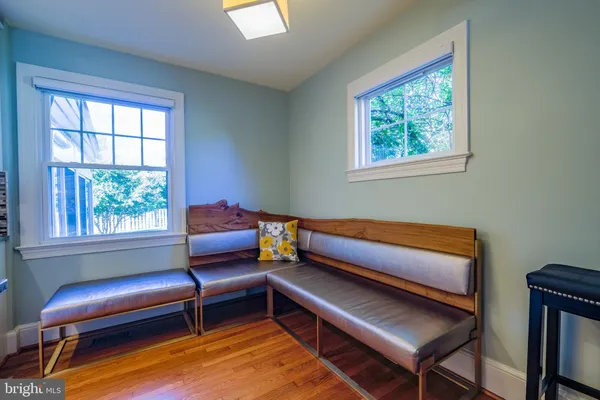 $7,000 | 236 North Cleveland Street, Arlington, VA 22201