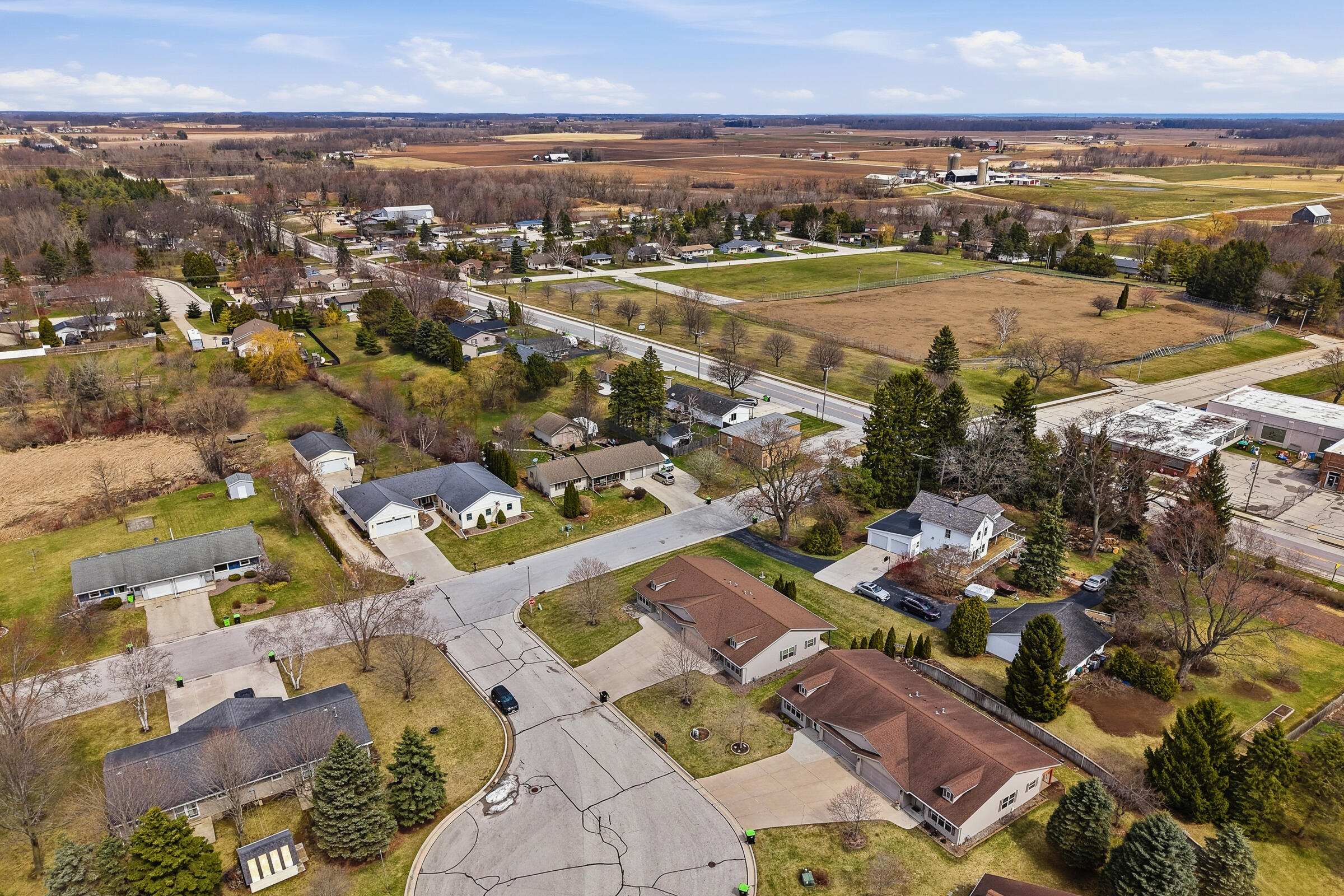437 Kennedy Court Howards Grove, WI 53083 - Photo 26 of 28 Neighborhood View