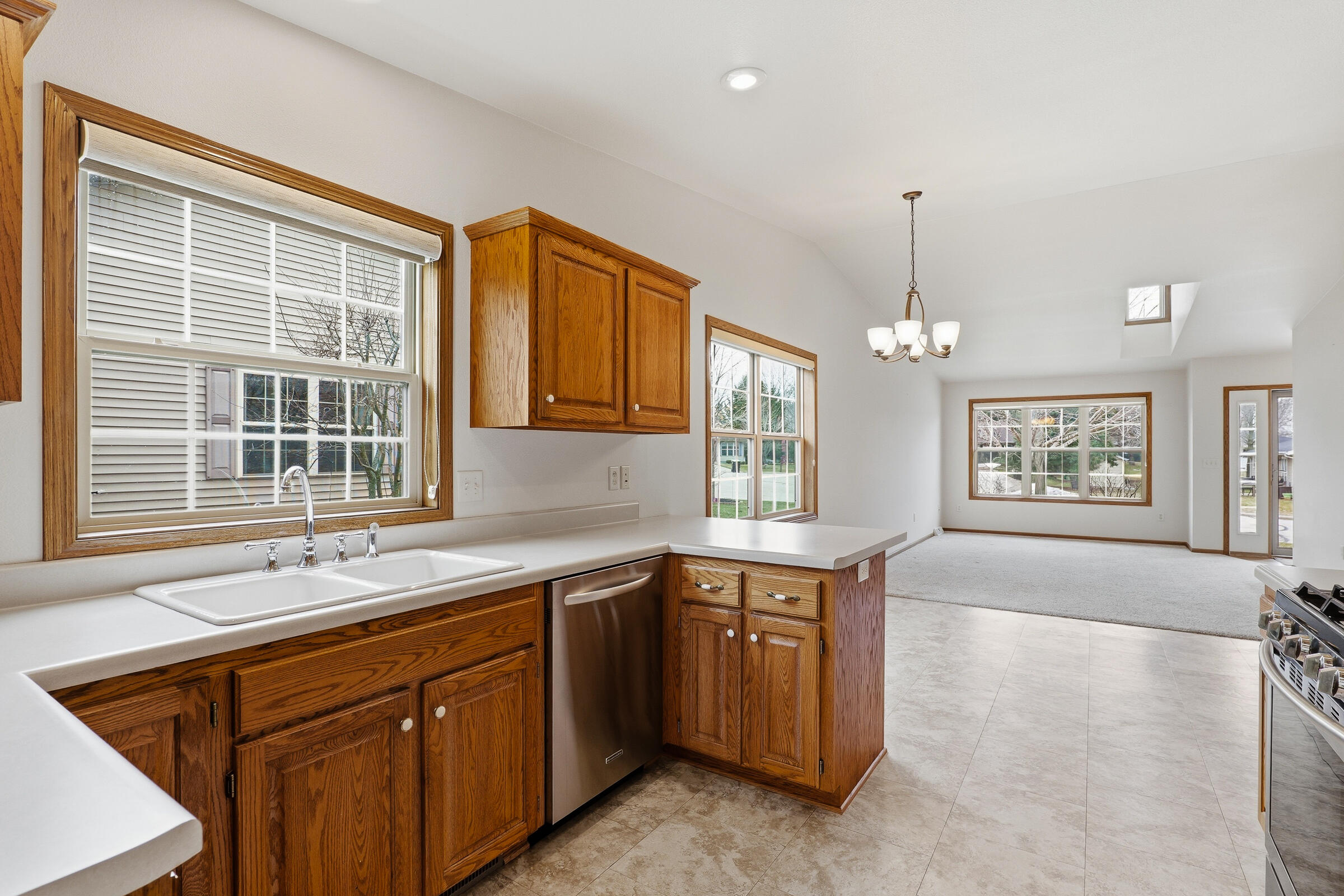 437 Kennedy Court Howards Grove, WI 53083 - Photo 4 of 28 Loads of Cabinet Space