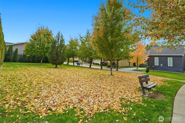 $385,000 | 706 Southeast Nuthatch Drive, College Place, WA 99324