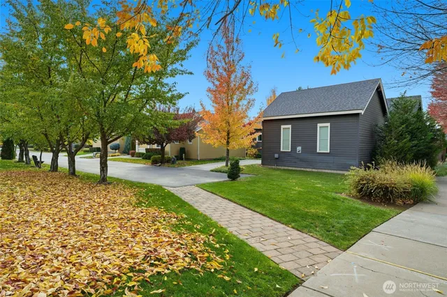 $385,000 | 706 Southeast Nuthatch Drive, College Place, WA 99324