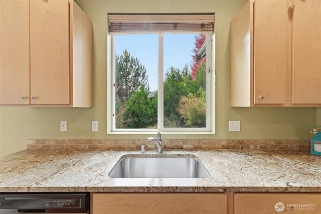 $385,000 | 706 Southeast Nuthatch Drive, College Place, WA 99324