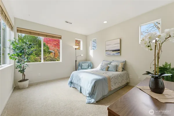 $375,000 | 706 Southeast Nuthatch Drive, College Place, WA 99324