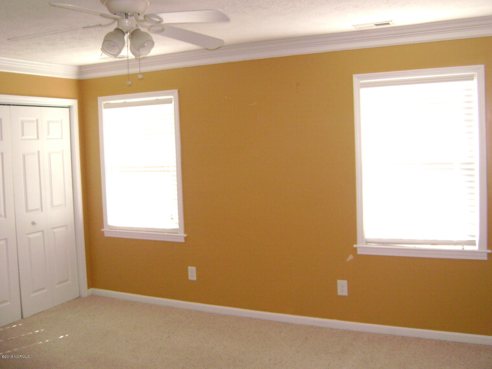 601 Fox Ridge Court Havelock, NC 28532 - Photo 11 of 14 DSC02588