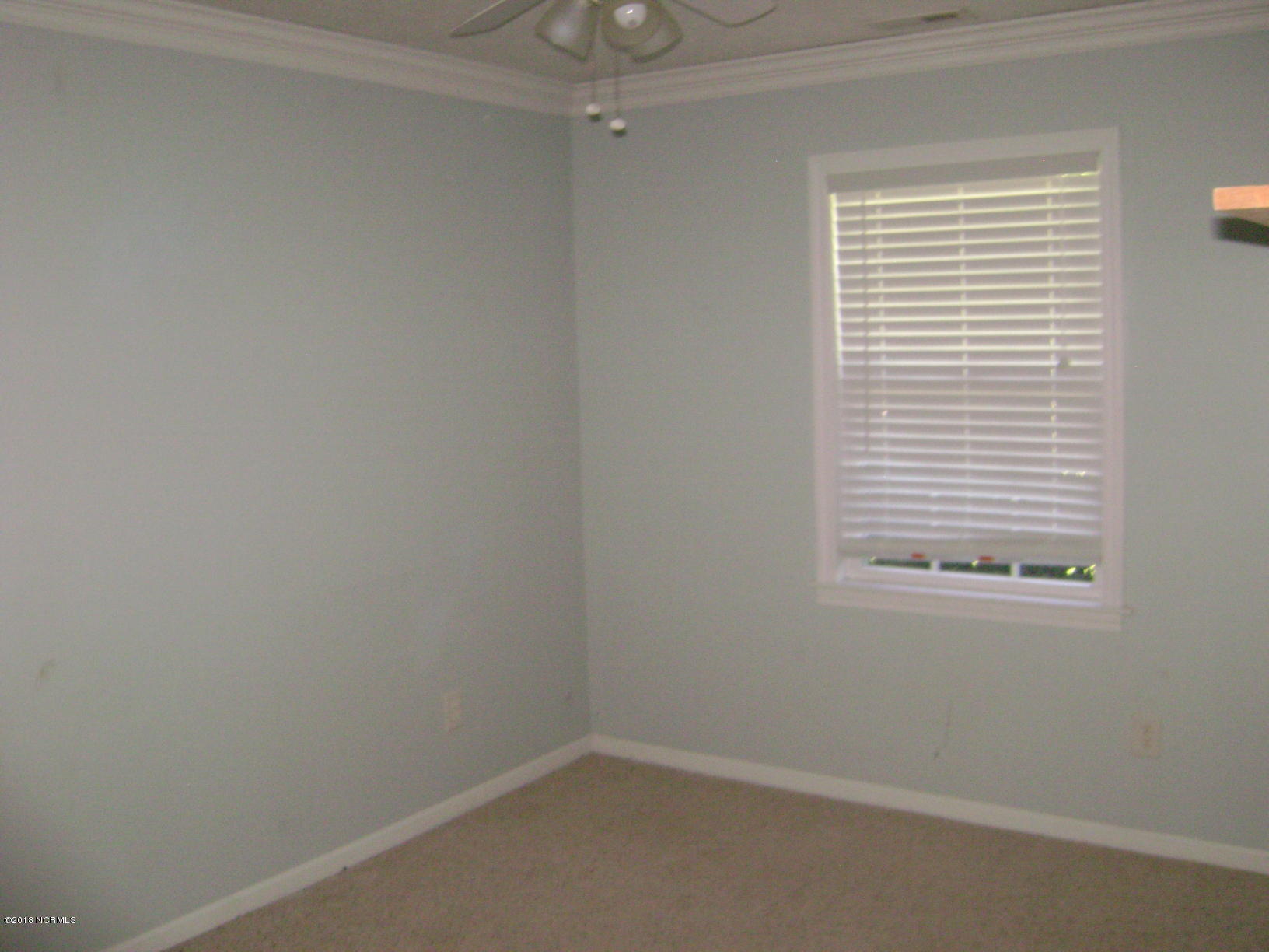 601 Fox Ridge Court Havelock, NC 28532 - Photo 14 of 14 DSC02591