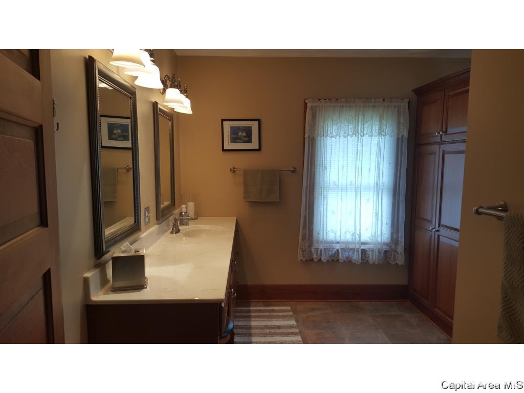 2744 Knox Road 500 East Rio, IL 61472 - Photo 20 of 35 Gallery Image 20