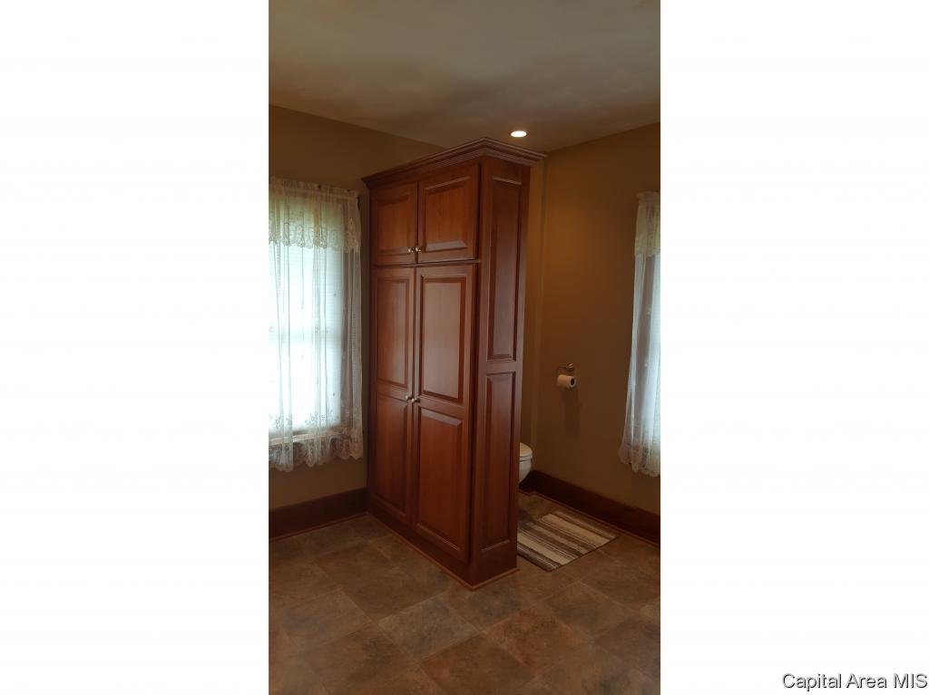2744 Knox Road 500 East Rio, IL 61472 - Photo 21 of 35 Gallery Image 21