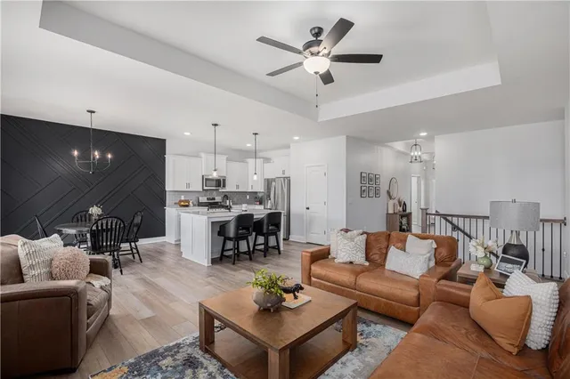 $485,000 | 3922 Northwest 96th Street, Kansas City, MO 64154