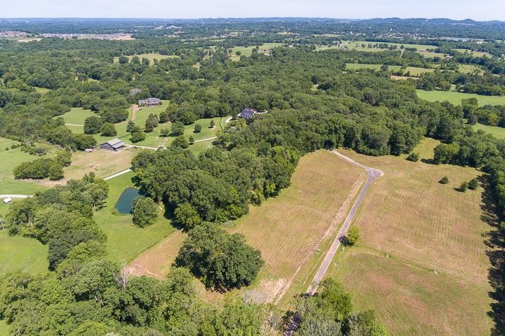 4714 Rita's Way Franklin, TN 37064 - Photo 3 of 16 Gallery Image 3