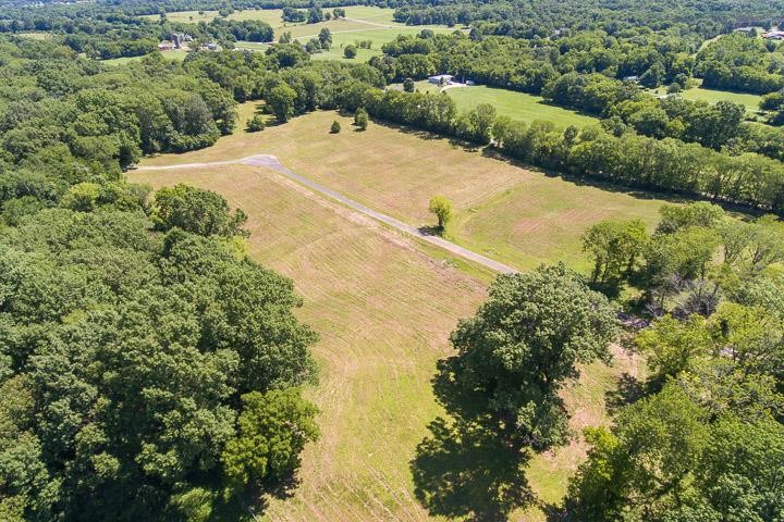 4714 Rita's Way Franklin, TN 37064 - Photo 8 of 16 Gallery Image 8