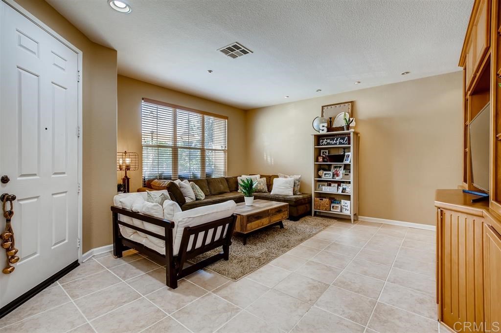 1661 Avery Road San Marcos, CA 92078 - Photo 12 of 25 Gallery Image 12