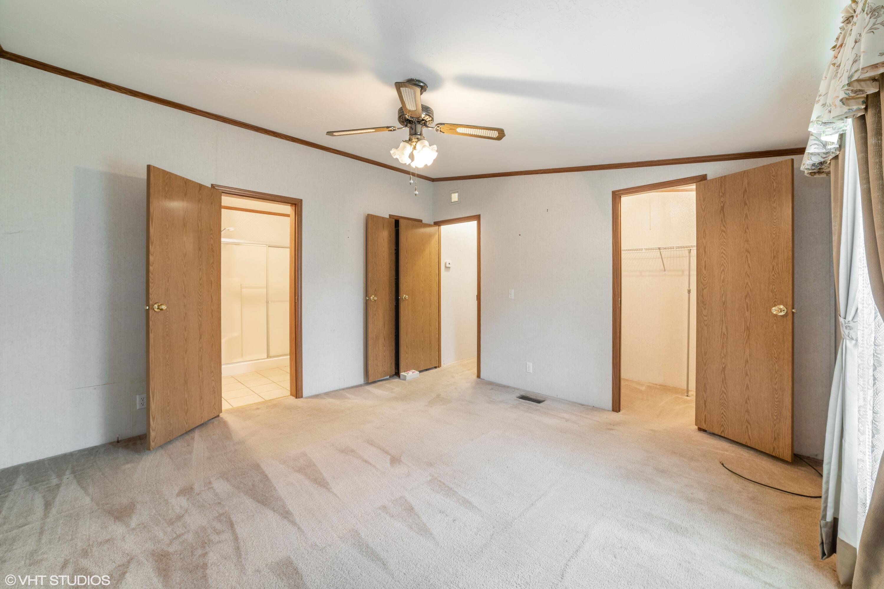 2005 Lakeview Road Valparaiso, IN 46383 - Photo 7 of 17 3000x2000