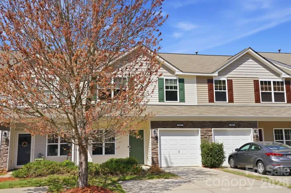 $295,000 | 2095 Shady Pond Drive, Clover, SC 29710