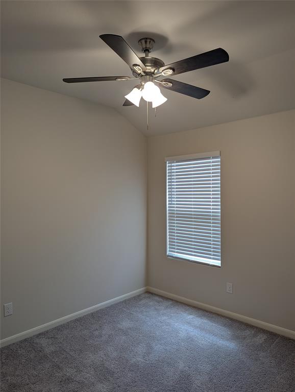 504 Jameson Springtown, TX 76082 - Photo 12 of 21 Gallery Image 12