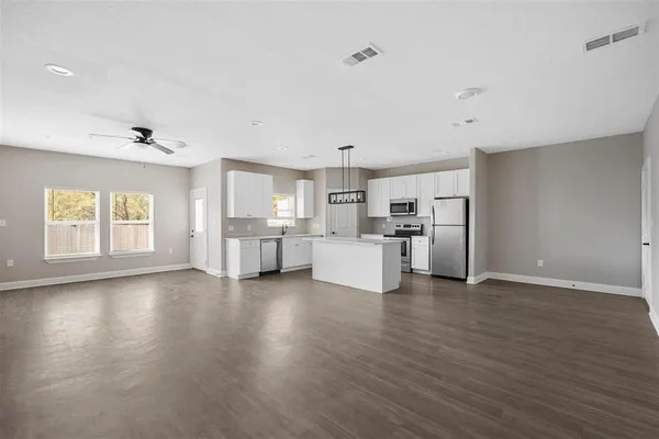 $2,200 | 1003 Debby Court, Wylie, TX 75098