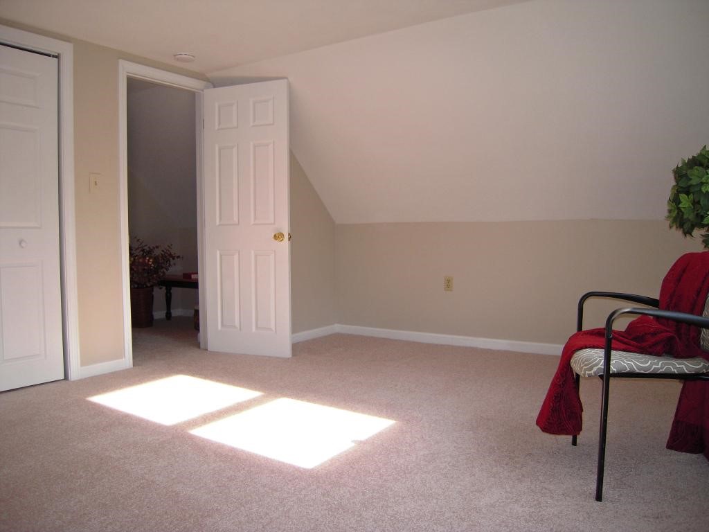58 Depot Road Epping, NH 03042 - Photo 14 of 25