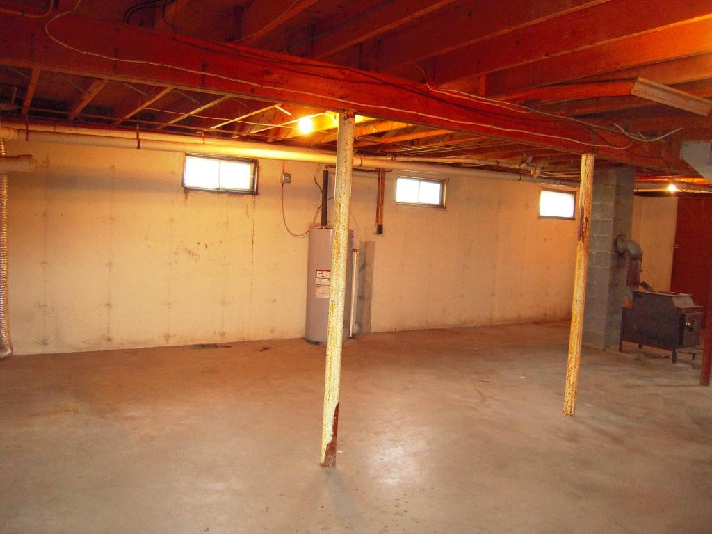 58 Depot Road Epping, NH 03042 - Photo 19 of 25