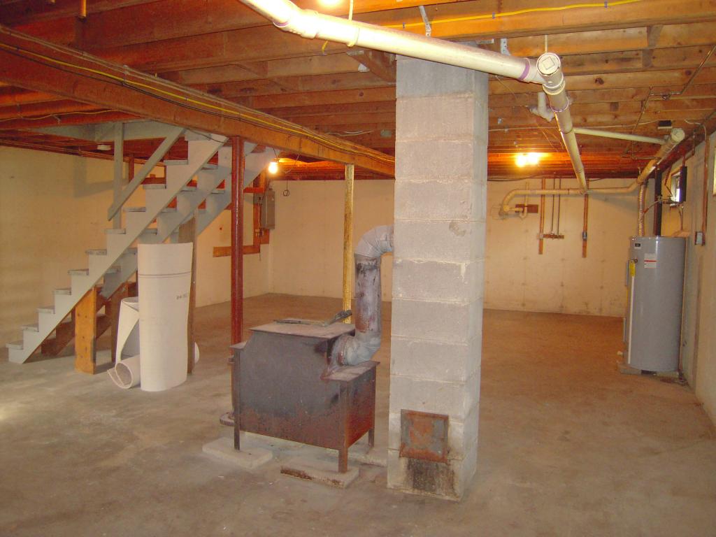58 Depot Road Epping, NH 03042 - Photo 20 of 25