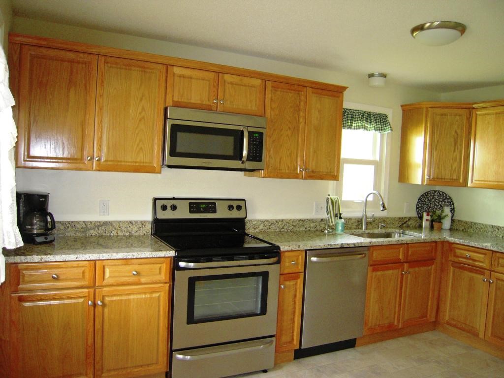 58 Depot Road Epping, NH 03042 - Photo 5 of 25