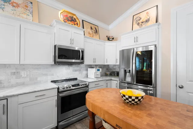 $1,250,000 | 412 Southwest Akron Avenue, Stuart, FL 34994