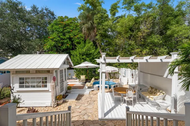 $1,250,000 | 412 Southwest Akron Avenue, Stuart, FL 34994