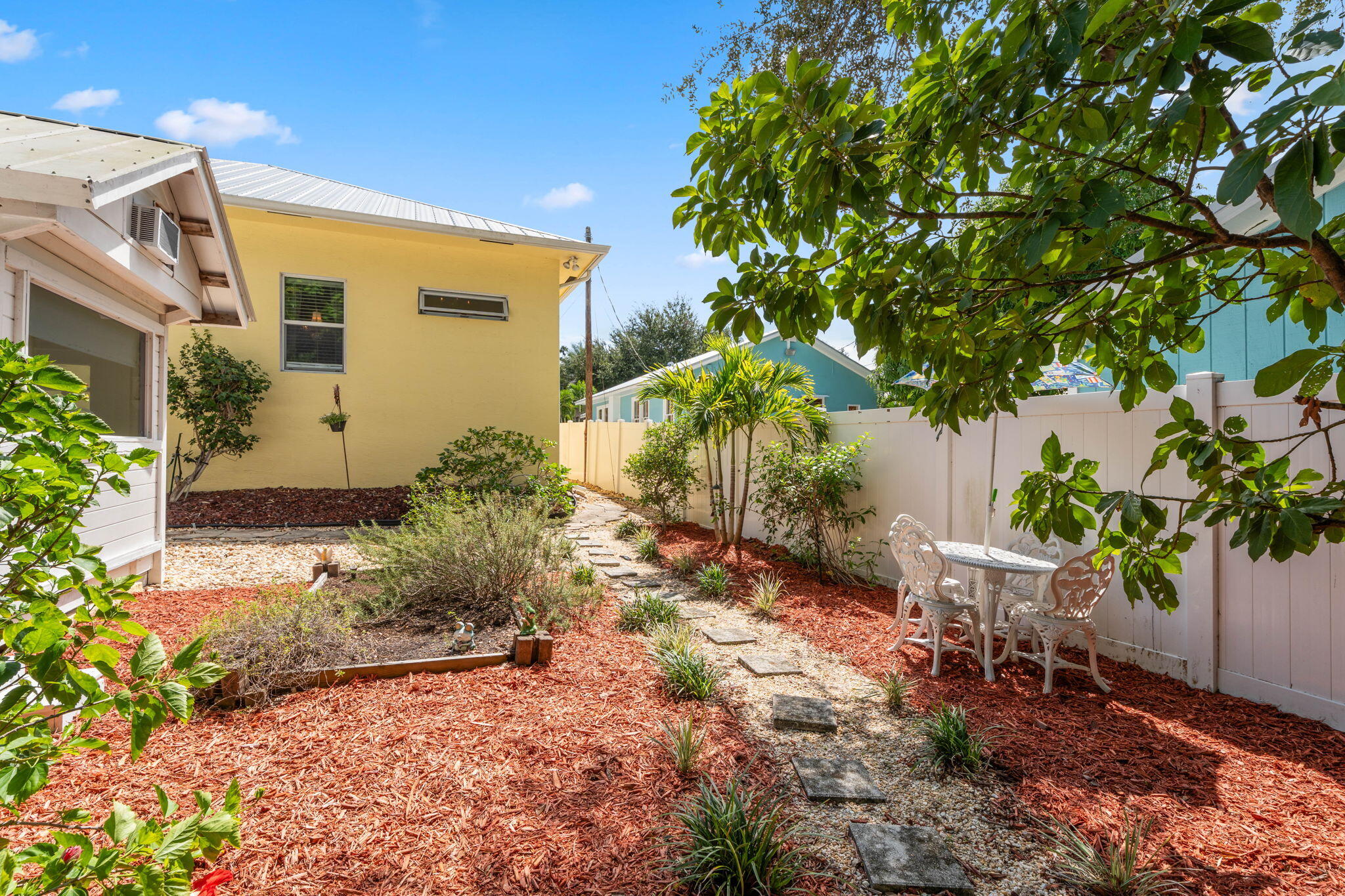 412 Southwest Akron Avenue Stuart, FL 34994 - Photo 51 of 60 44-web-or-mls-SMG00118