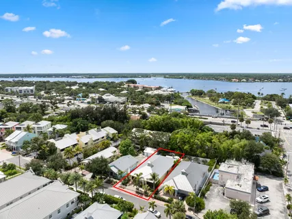 $1,250,000 | 412 Southwest Akron Avenue, Stuart, FL 34994