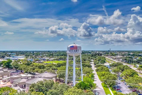 $1,250,000 | 412 Southwest Akron Avenue, Stuart, FL 34994