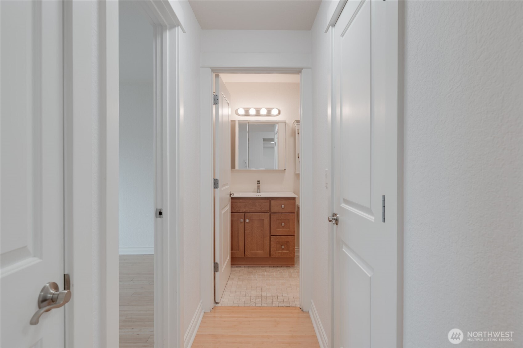 6055 35th Avenue Southwest, Unit 308 Seattle, WA 98126 - Photo 27 of 37