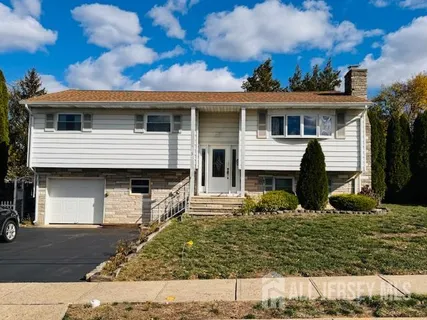 $400,000 | 3 Obrien Avenue, South River, NJ 08882