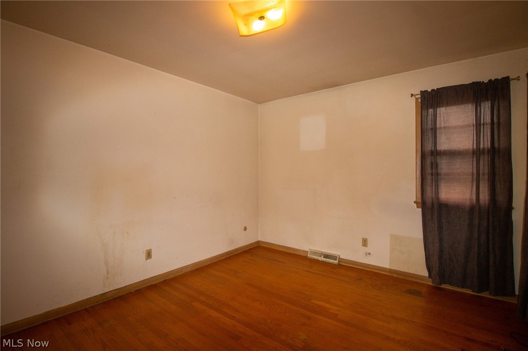 12015 Triskett Road Cleveland, OH 44111 - Photo 15 of 28 Gallery Image 15