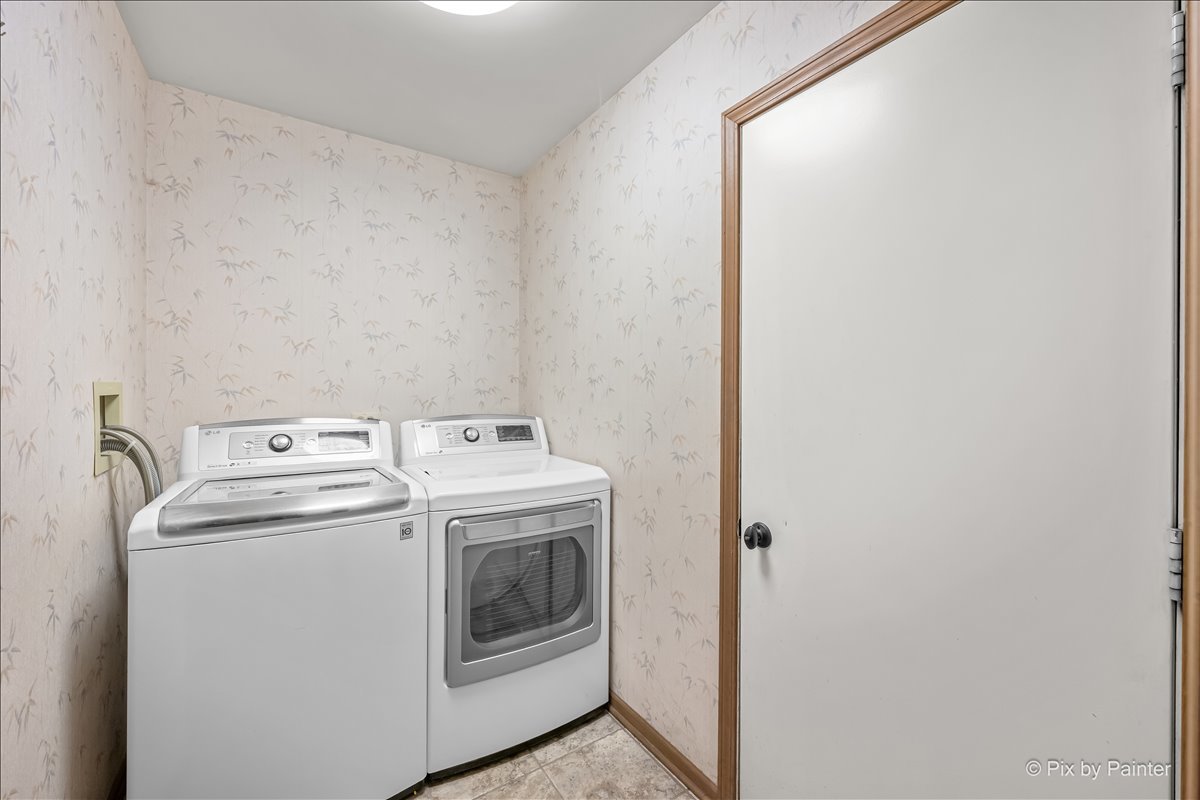 221 Foxmoor Road Fox River Grove, IL 60021 - Photo 26 of 29