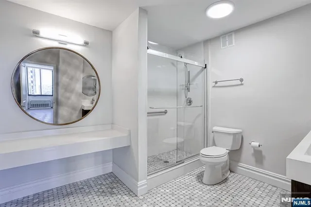 $549,900 | 300 Winston Drive, Unit 908, Cliffside Park, NJ 07010