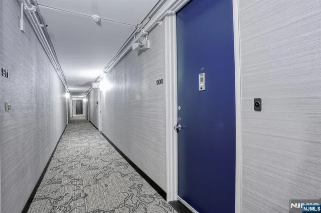 $549,900 | 300 Winston Drive, Unit 908, Cliffside Park, NJ 07010