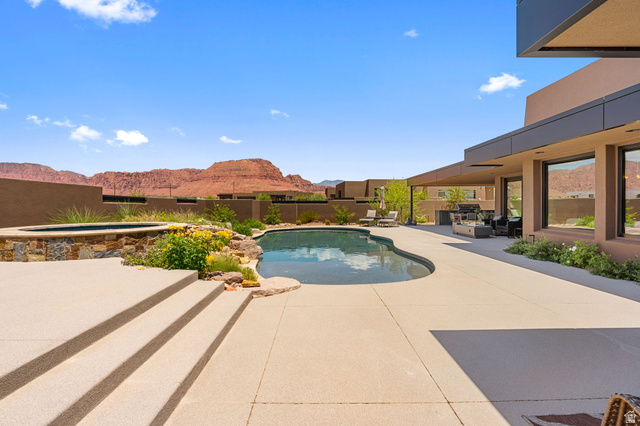 582 South Juniper Way Ivins, UT 84738 - Photo 76 of 104