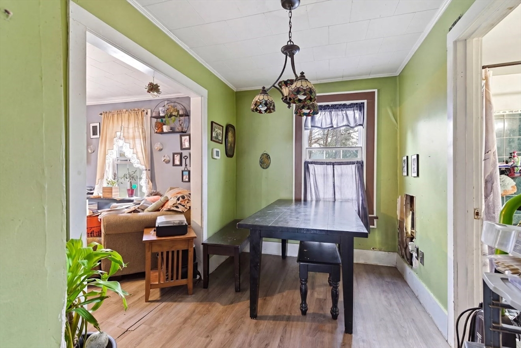 13 Keyes Street Warren, MA 01083 - Photo 6 of 16