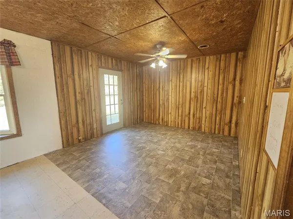 $110,000 | 39389 County Road 233, Malden, MO 63863